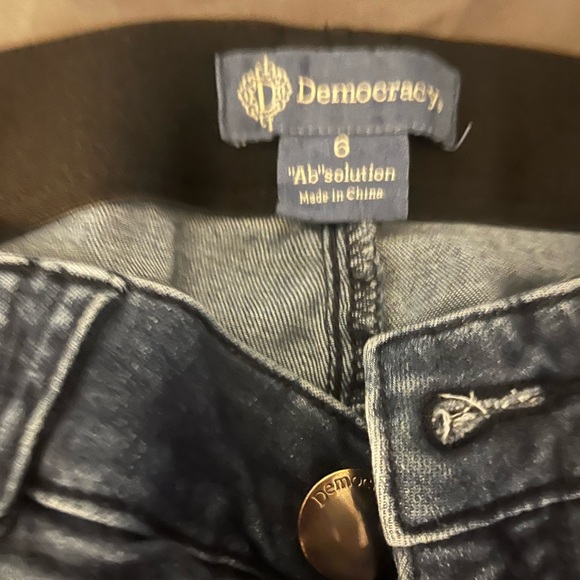 Democracy Jeans - Picture 2 of 3